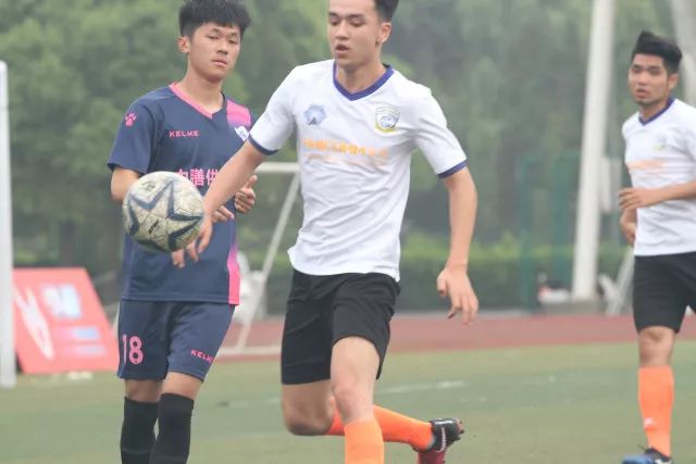 一家四口虚增收入六年，套现超13亿藏匿四年终被查
